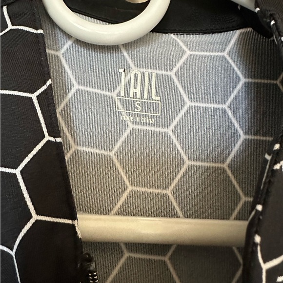 EUC Tail Golf Dress Size S (Shorts INCLUDED) - Picture 3 of 5